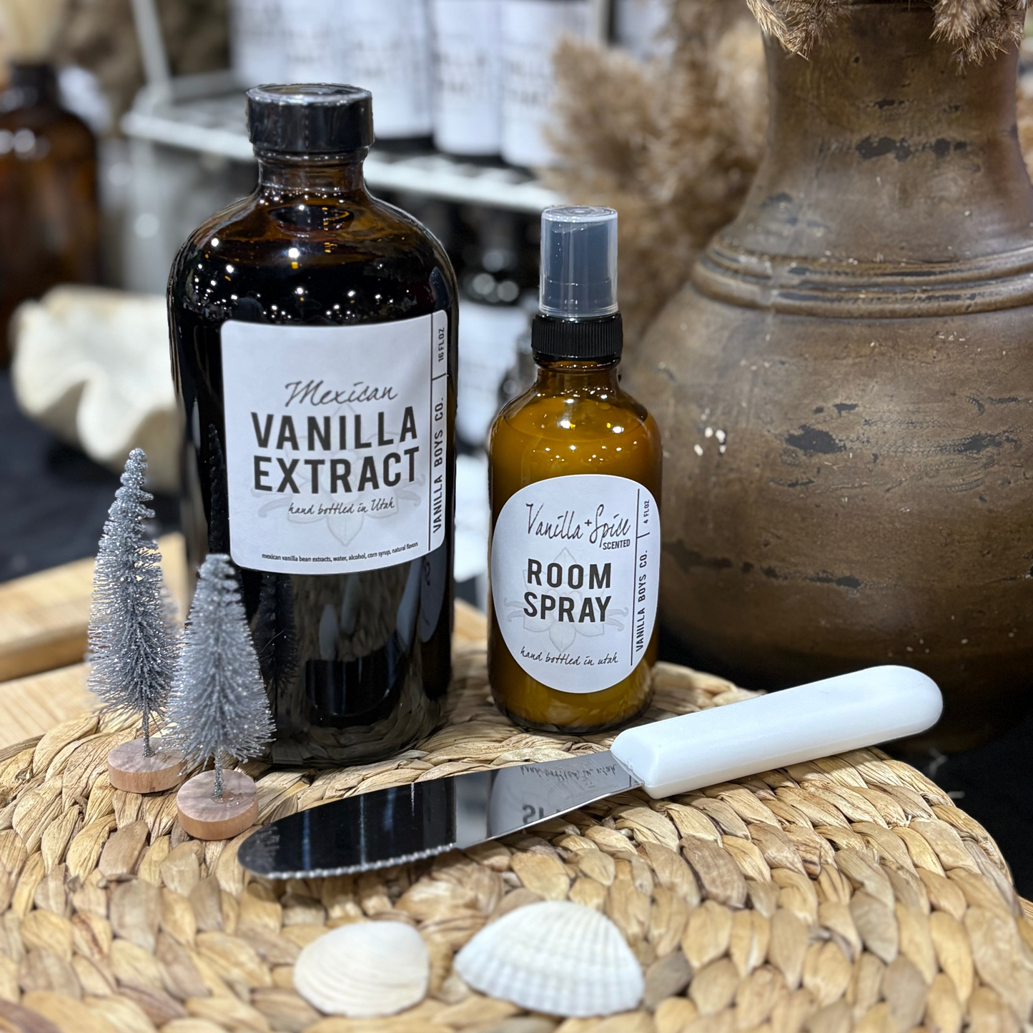 16oz Pure Mexican Vanilla + Vanilla & Spice Room Spray + Gygi Spreader (White Handle – 6")