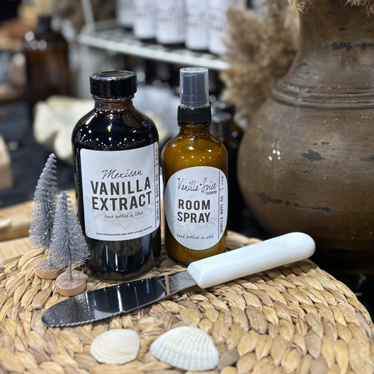 8oz Pure Mexican Vanilla + Vanilla & Spice Room Spray + Gygi Spreader (White Handle – 6")